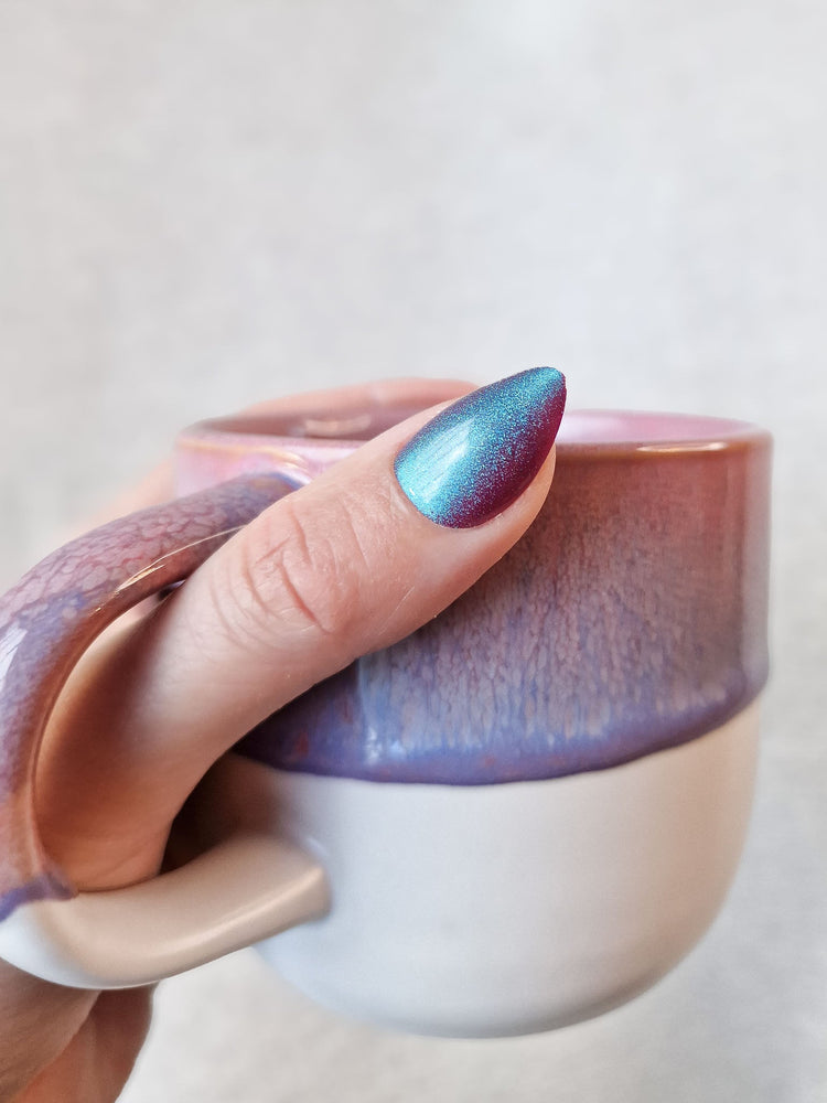 Almond – Elegant, edgy & ein bisschen extra