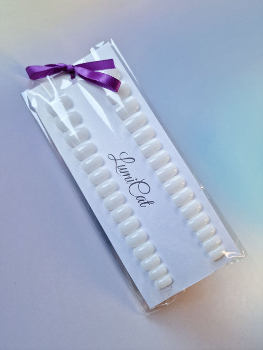 Cloud Dancer - Extra Short Squoval - Press-Ons