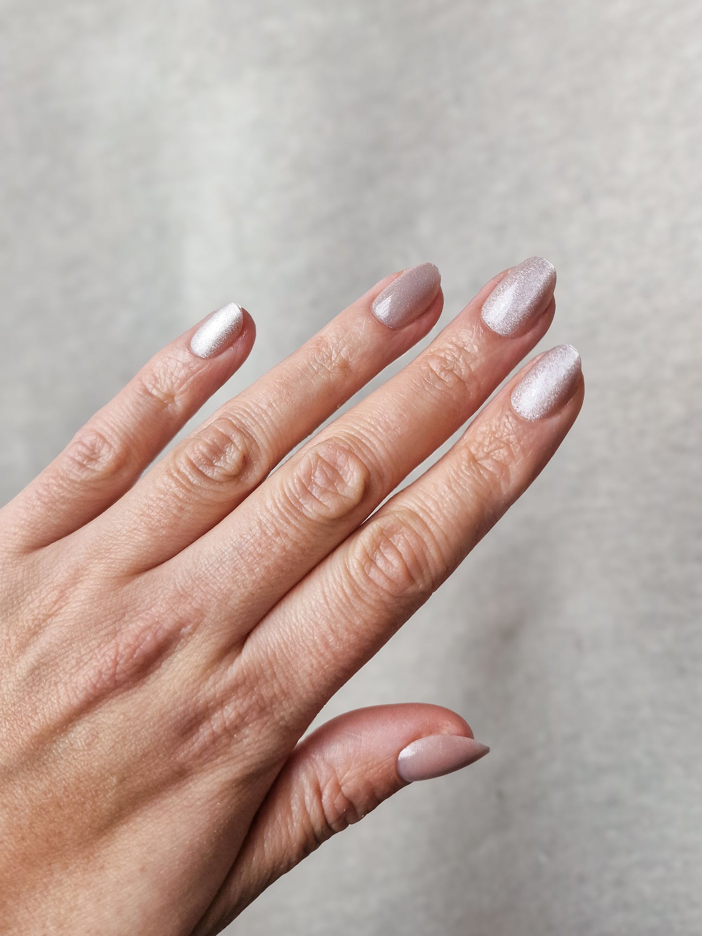 Cashmere Crush - Short Oval - Velvet Press-Ons