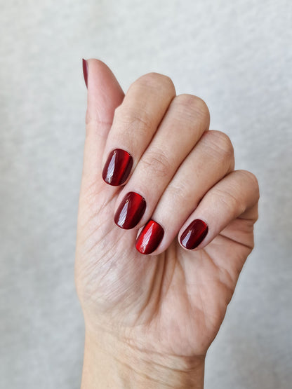 Ruby Rush - Extra Short Squoval - Cat Eye Press-Ons
