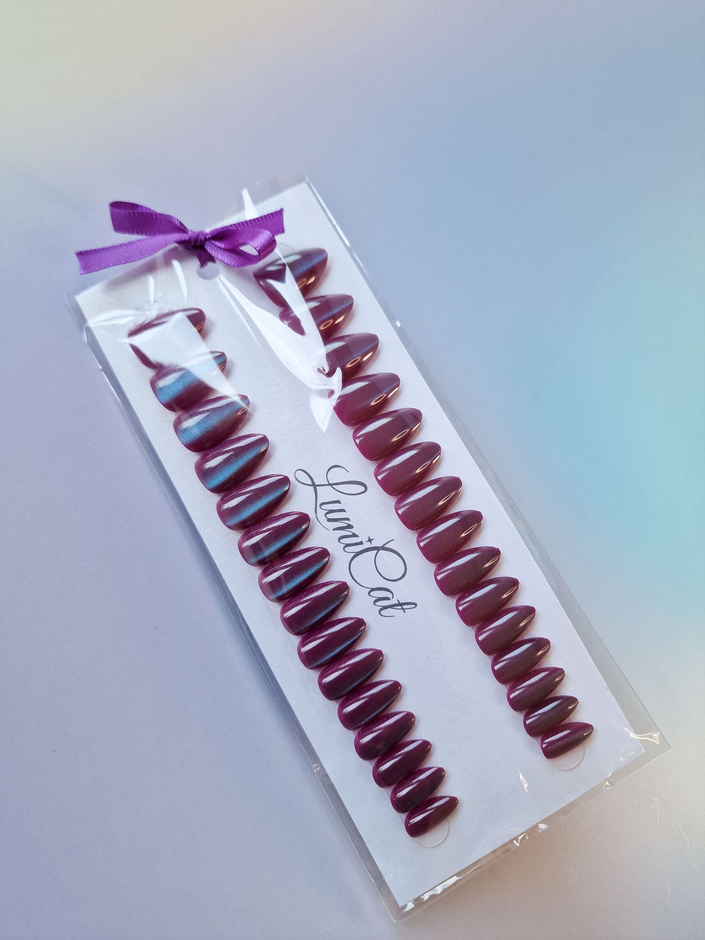 Aurora Night - Short Almond - Cat Eye Press-Ons