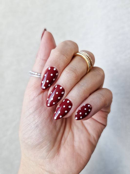 Rebel Dot - Short Almond - Press-Ons