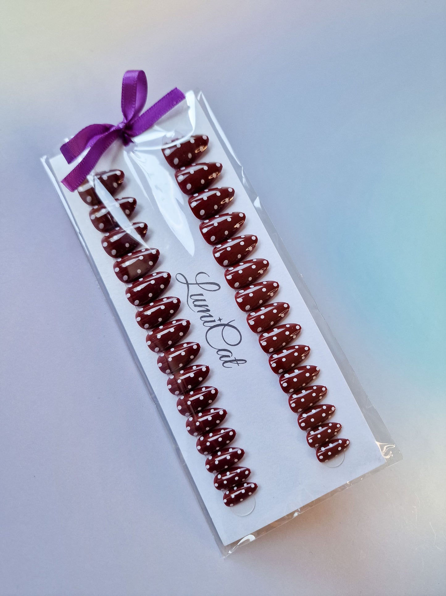Rebel Dot - Short Almond - Press-Ons