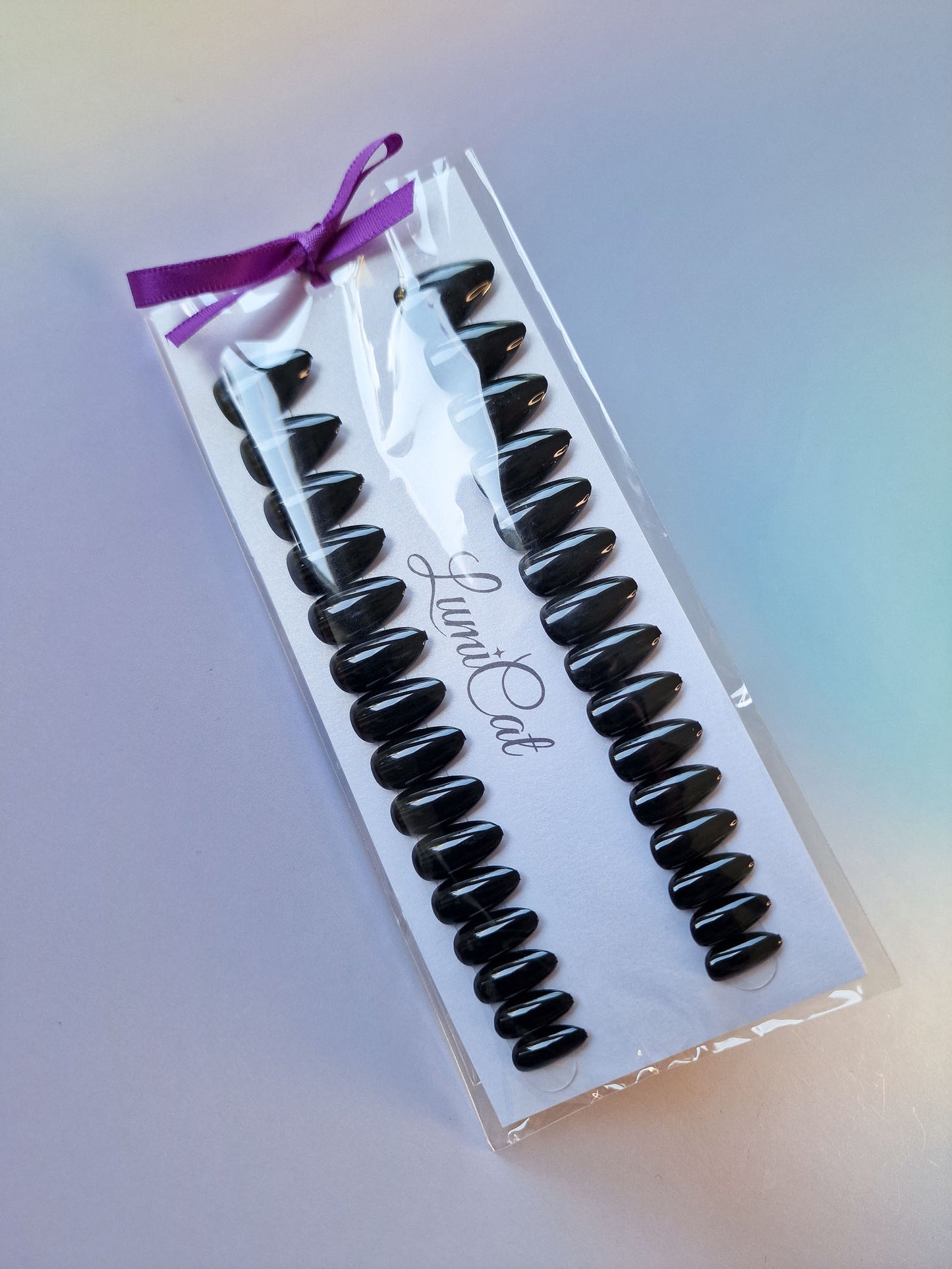 Blackout - Short Almond - Press-Ons