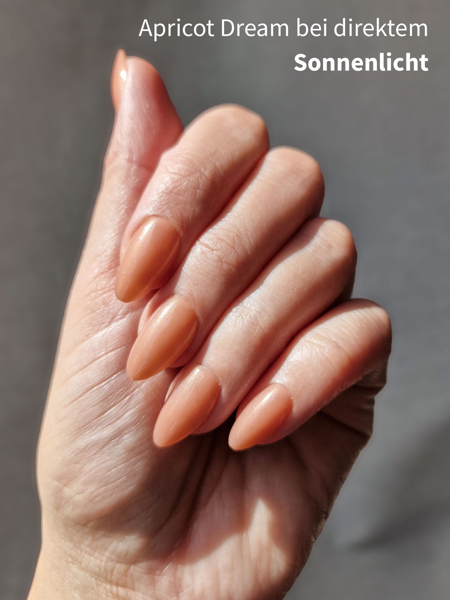 Apricot Dream - Short Almond - Pearly Press-Ons