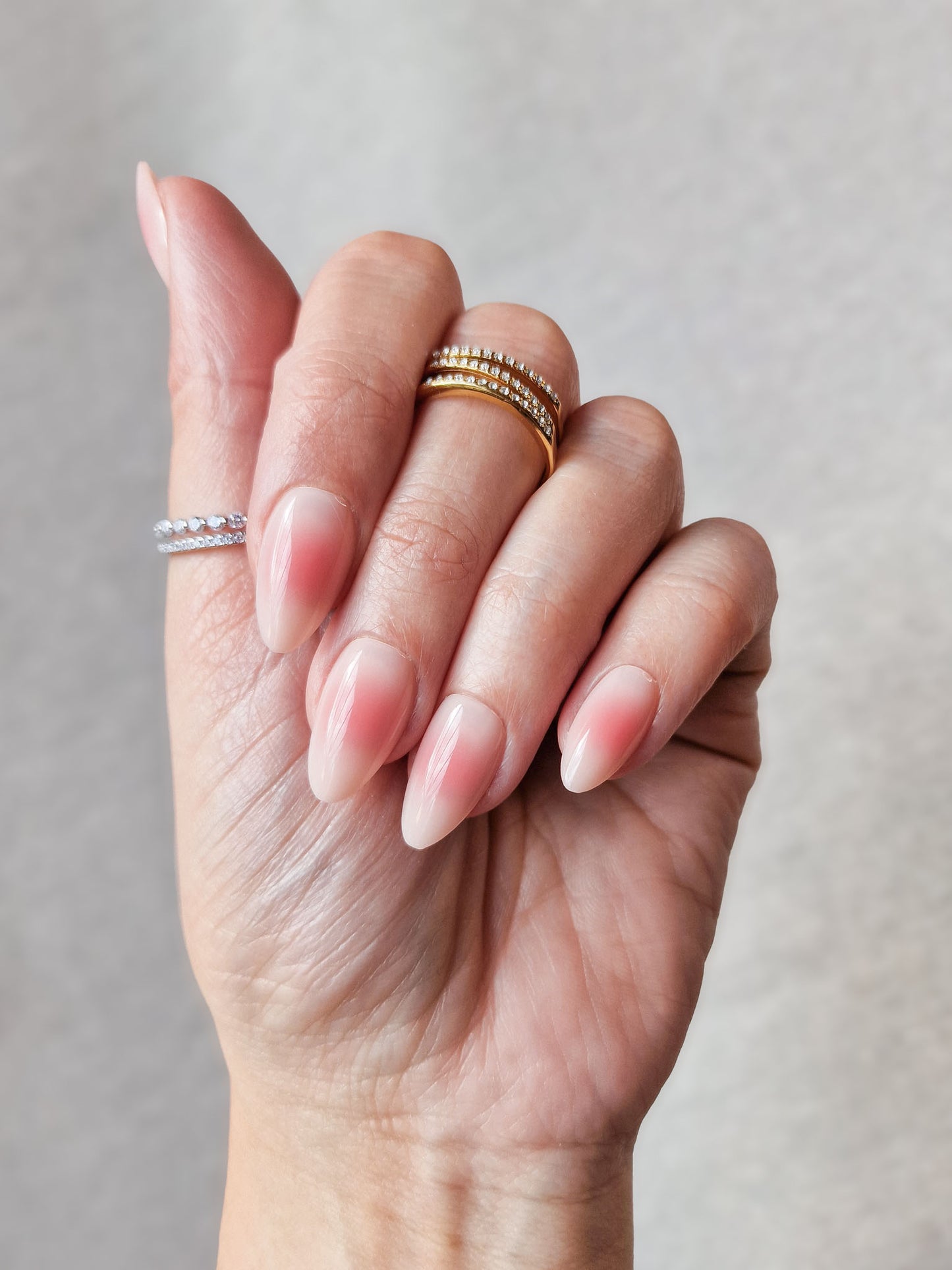 Aura Blush - Short Almond - Press-Ons