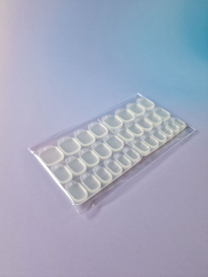 150 Klebepads L für Press-On Nails - 10 Bögen - Klebesticker