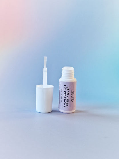Brush-on Nagelkleber - 7ml - Nail Glue mit Präzisions-Pinsel
