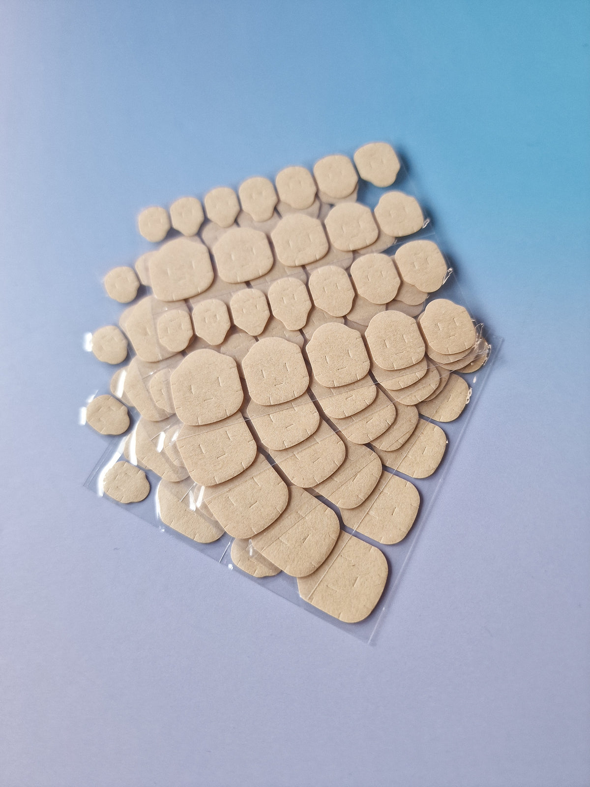 Klebepads Easy-Peel mit Papierlasche