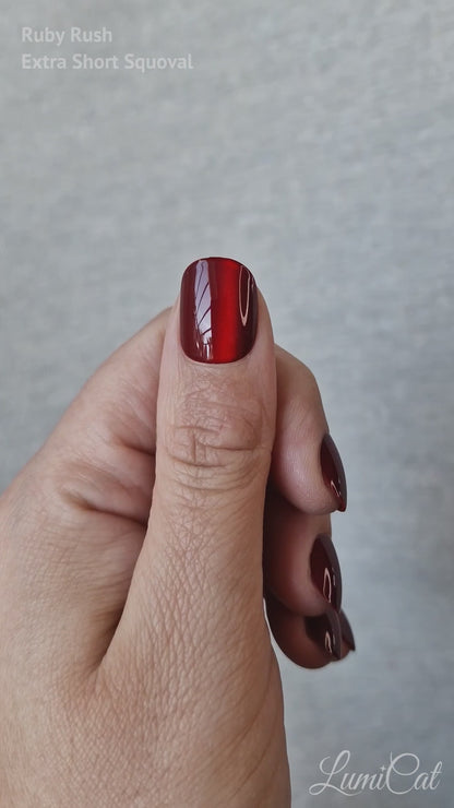 Ruby Rush - Extra Short Squoval - Cat Eye Press-Ons